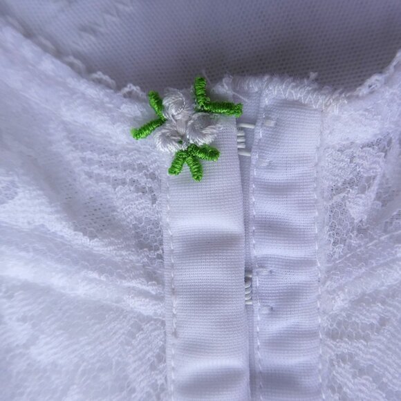 Vintage 60s Gelmart Bra Bustier 36C White Wireless Bullet Lace Front Closure - Picture 3 of 7